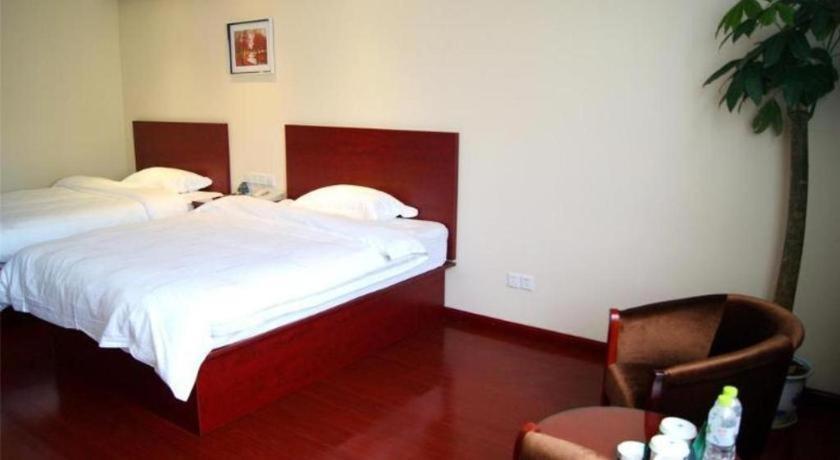 Greentree Inn Suzhou Railway Station North Square Haobainian Wedding Dress City Express Hotel Zewnętrze zdjęcie