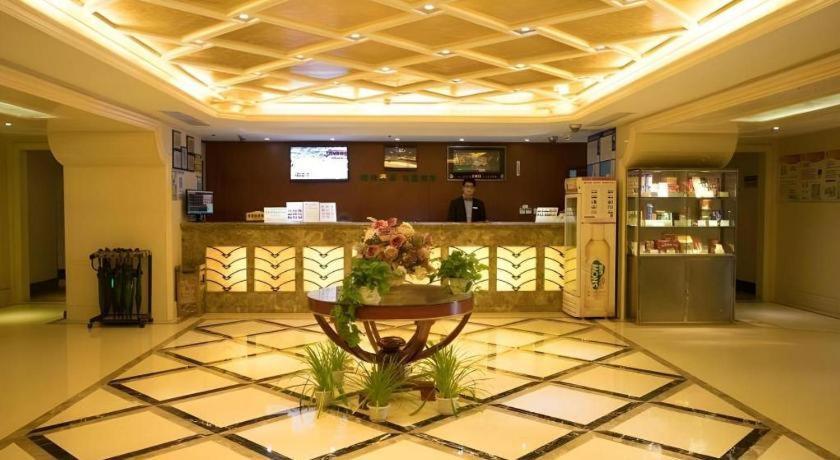 Greentree Inn Suzhou Railway Station North Square Haobainian Wedding Dress City Express Hotel Zewnętrze zdjęcie