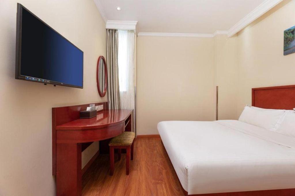 Greentree Inn Suzhou Railway Station North Square Haobainian Wedding Dress City Express Hotel Zewnętrze zdjęcie