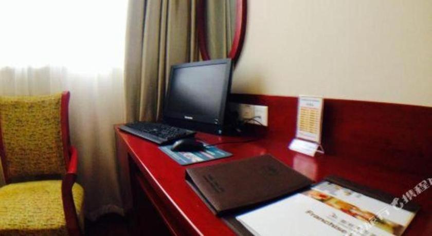 Greentree Inn Suzhou Railway Station North Square Haobainian Wedding Dress City Express Hotel Zewnętrze zdjęcie